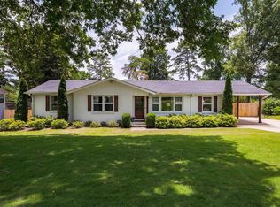 1469 Linda Vista Dr, Vestavia Hills, AL 35226
