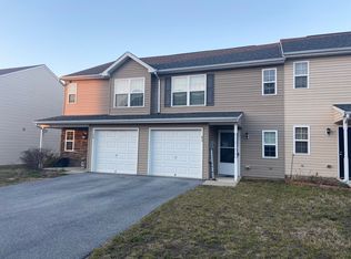 83 Myatt Ct, Inwood, WV 25428
