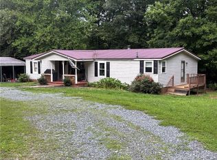 1283 Gene Martin Rd, Walnut Cove, NC 27052