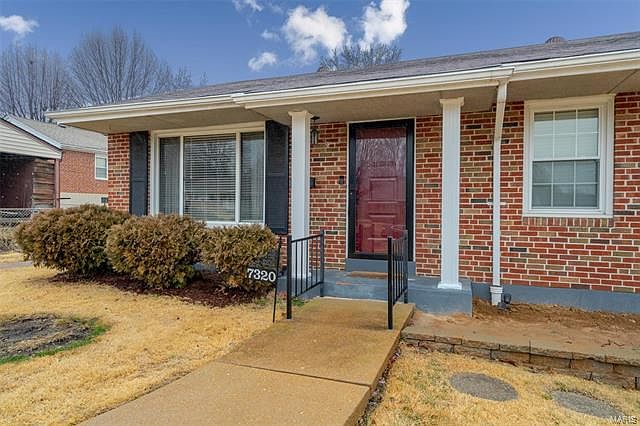 1st image of 7320 Rainor Ct