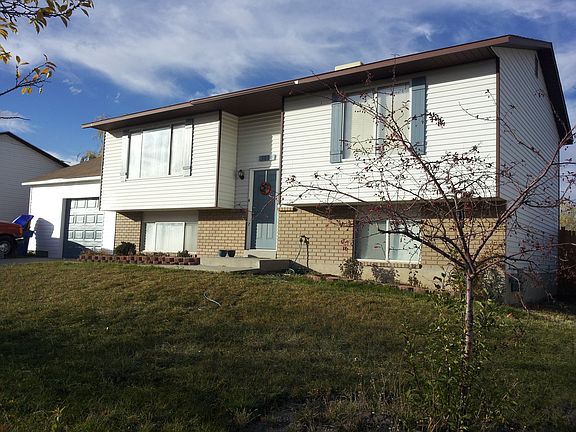 2nd image of 5010 W Banquet Ave