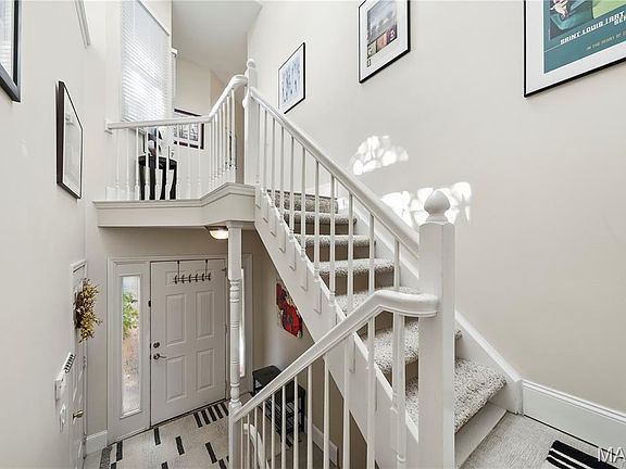 4th image of 1119 Field Pointe Ln