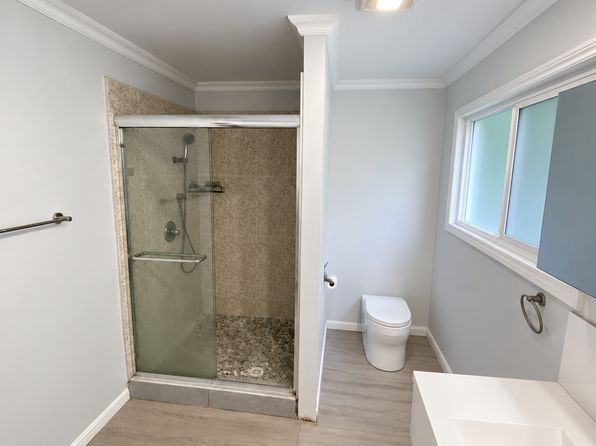 5 bedroom rental in West Vancouver — photo 22