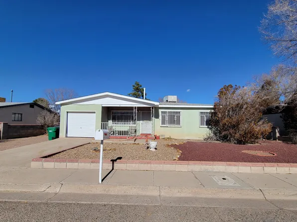 1949 Neat Ln SW, Albuquerque, NM 87105