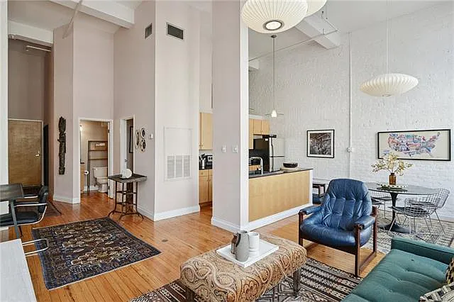 920 Poeyfarre St #207 — Photo 5