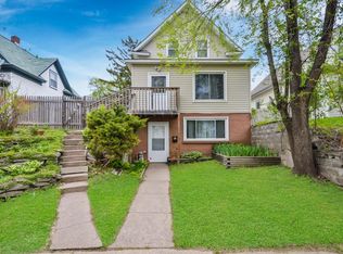 1353 Reaney Ave, Saint Paul, MN 55106