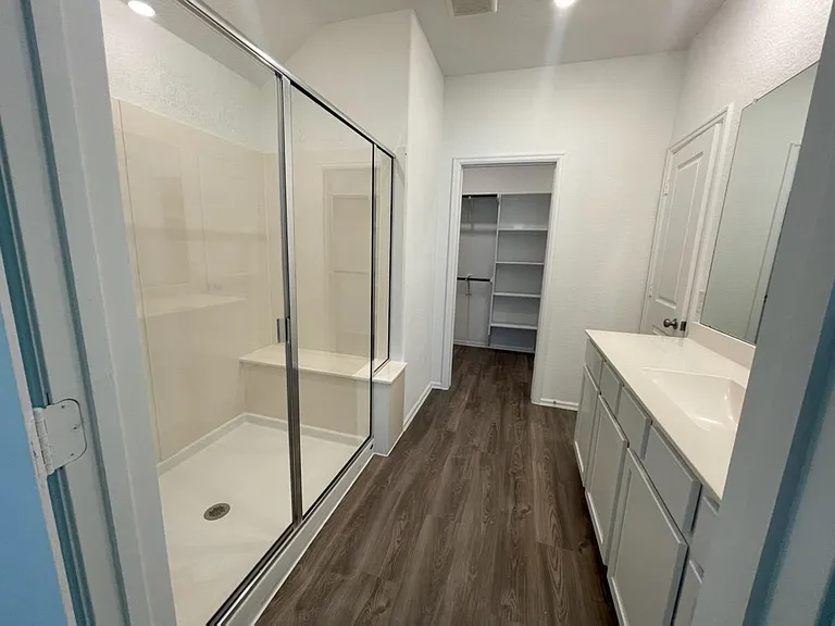 7519 Auburn Haven Trl — Photo 6