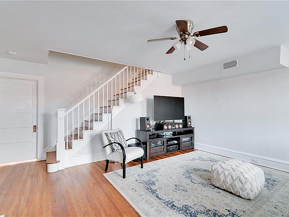 5th image of 2939 W Leigh St
