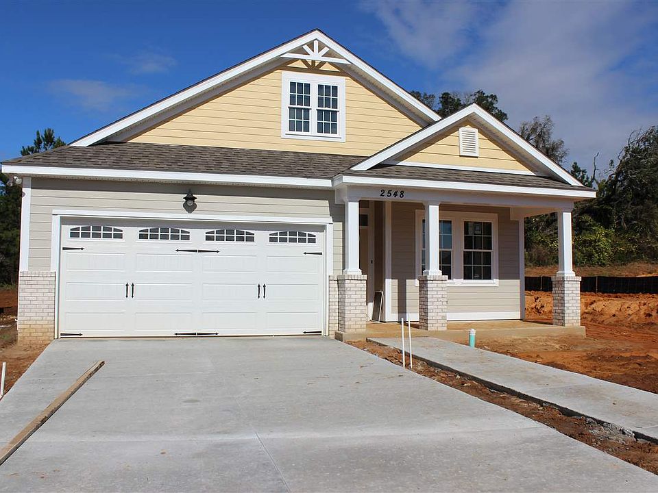 2nd image of 2548 Lantana Ln