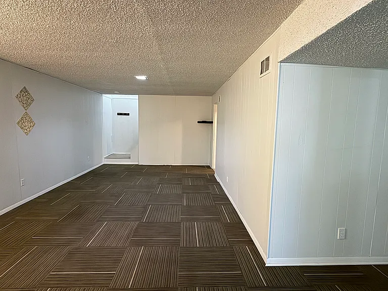4974 Ursula St — Photo 24
