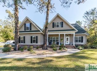 910 Bayberry Ct, Pembroke, GA 31321