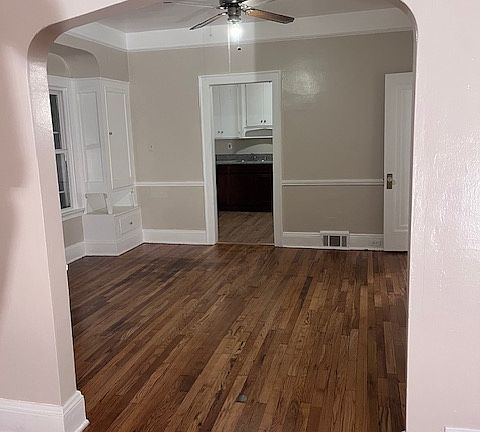 5th image of 2256 Rexwood Road # Fl 1ST