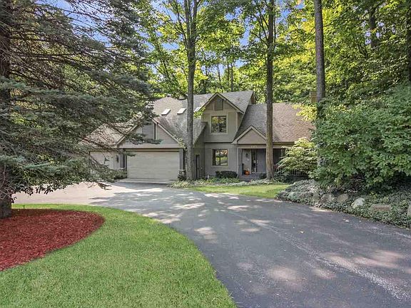 3rd image of 4573 Silver Valley Ln