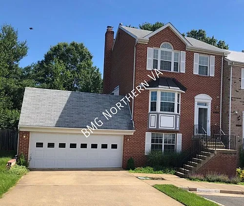 21108 Twinridge Sq Photo 1