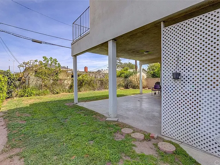 9403 Carron Dr — Photo 38