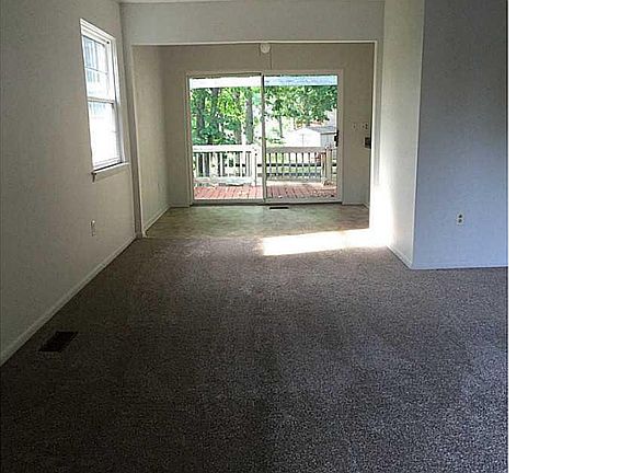 5th image of 3779 Cherry Hill Ct