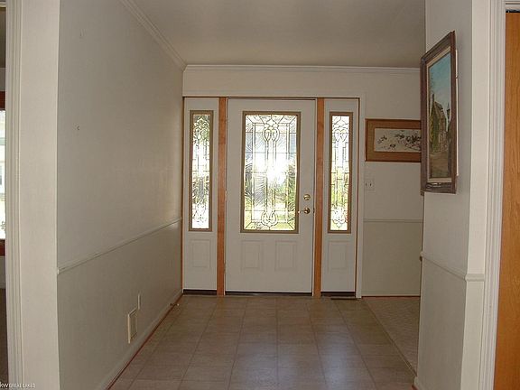 5th image of 3007 E Woodland Dr