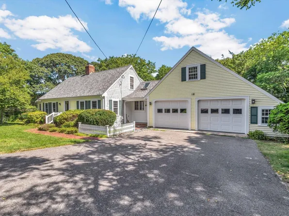18 Quivet Drive, Dennis, MA 02638