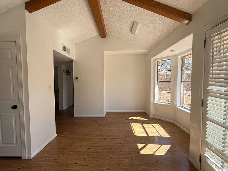 1670 Jones Ln — Photo 17