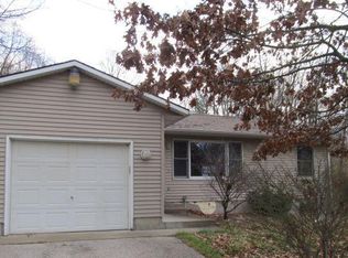 5133 Puetz Rd, Stevensville, MI 49127