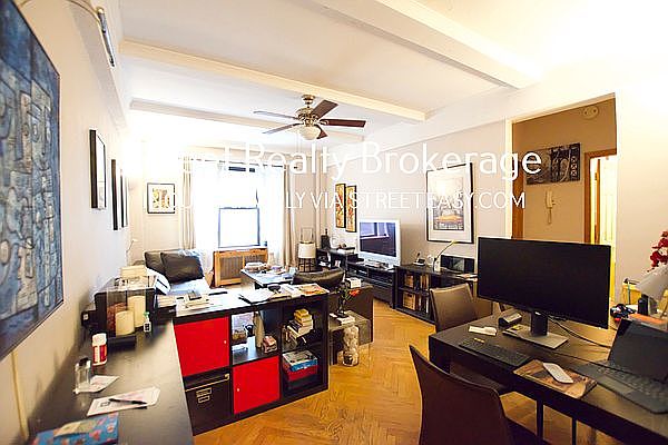 1st image of 106 W 69th St APT 2C