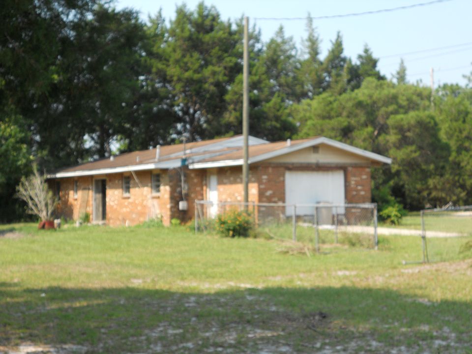 2nd image of 4526 Transmitter Rd