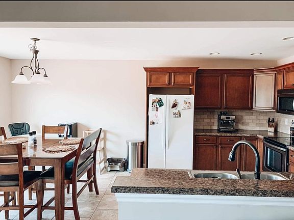 5th image of 5814 Waterstone Dr
