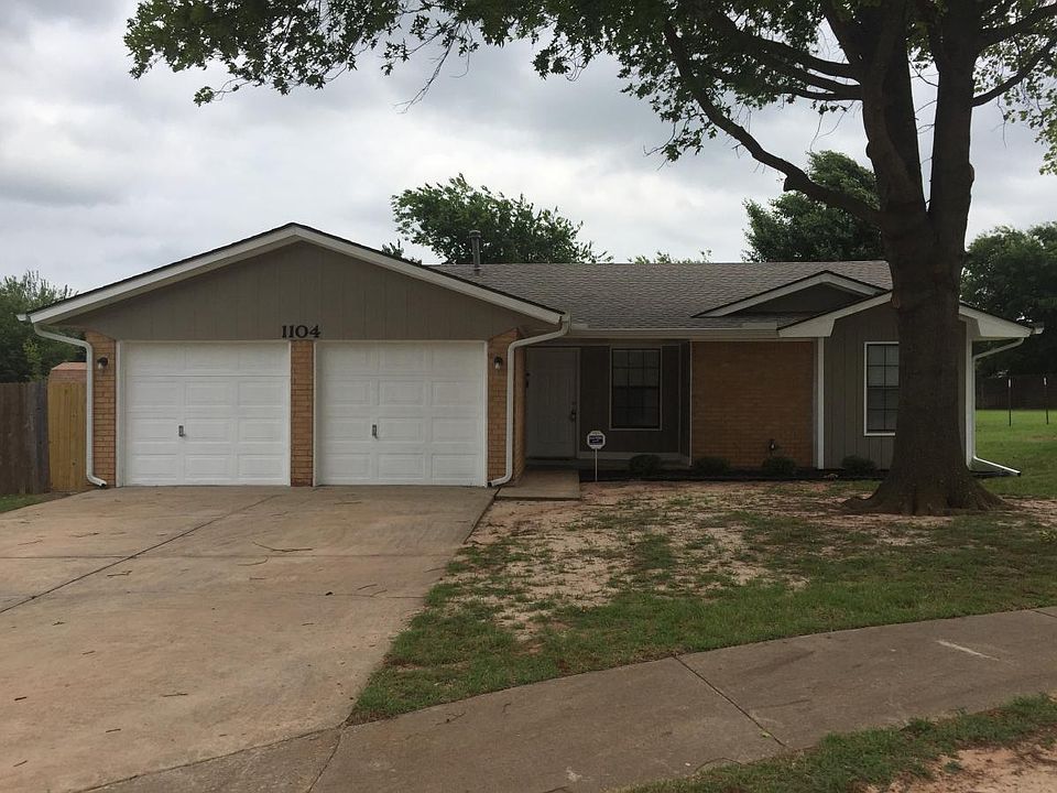 1st image of 1104 Aspen Ct