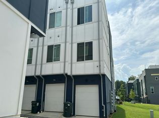 1592 Rock Dam Dr, Atlanta, GA 30317