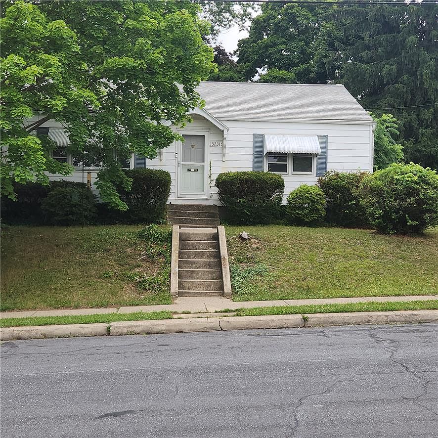 3231 Earl St, Reading, PA 19605 | Zillow