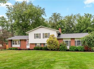 1341 Applegrove St NE, Canton, OH 44721