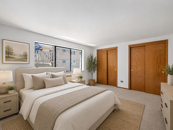 5th image of 5312 W Windsor Ave APT 2W