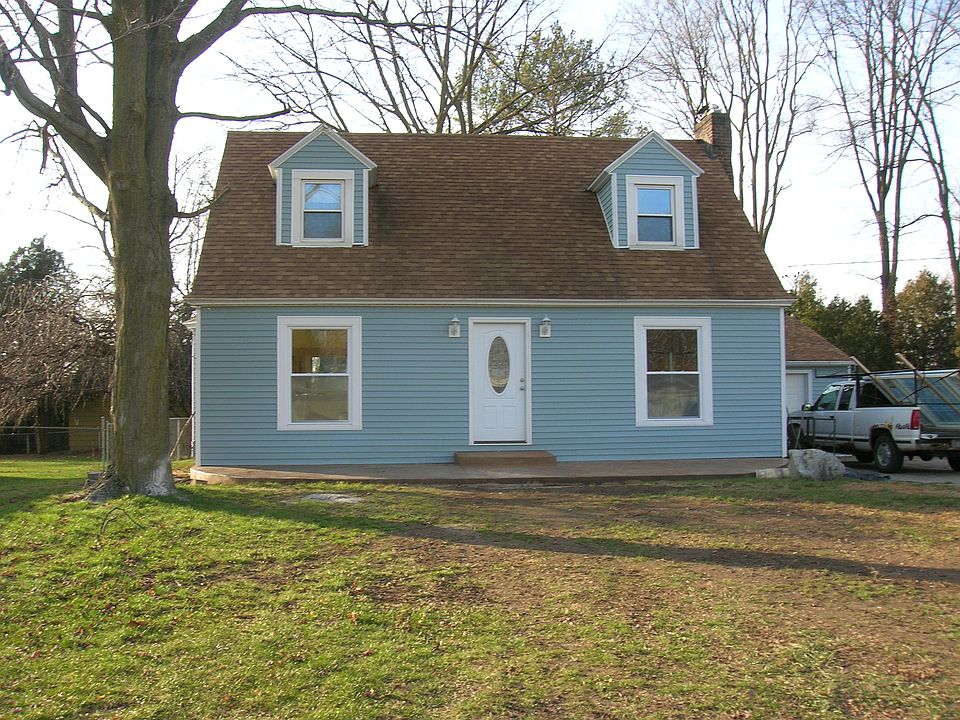 1st image of 3999 Bell Ave NE