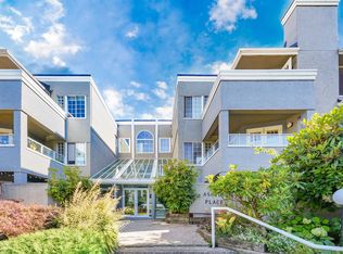 125 W 18th St #309, North Vancouver, BC V7M 1W5