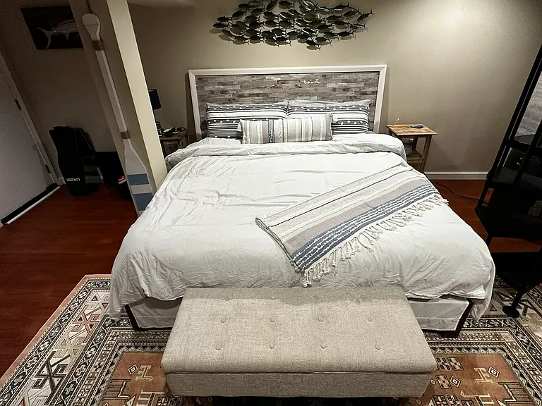 Large Bedroom - Easily fits a King Size Bed