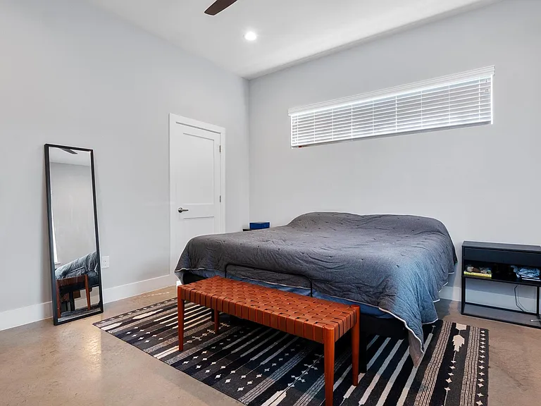 7206 Carver Ave #A — Photo 11