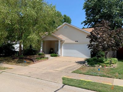 976 Whispering Ridge Ln, Saint Peters, MO, 63376
