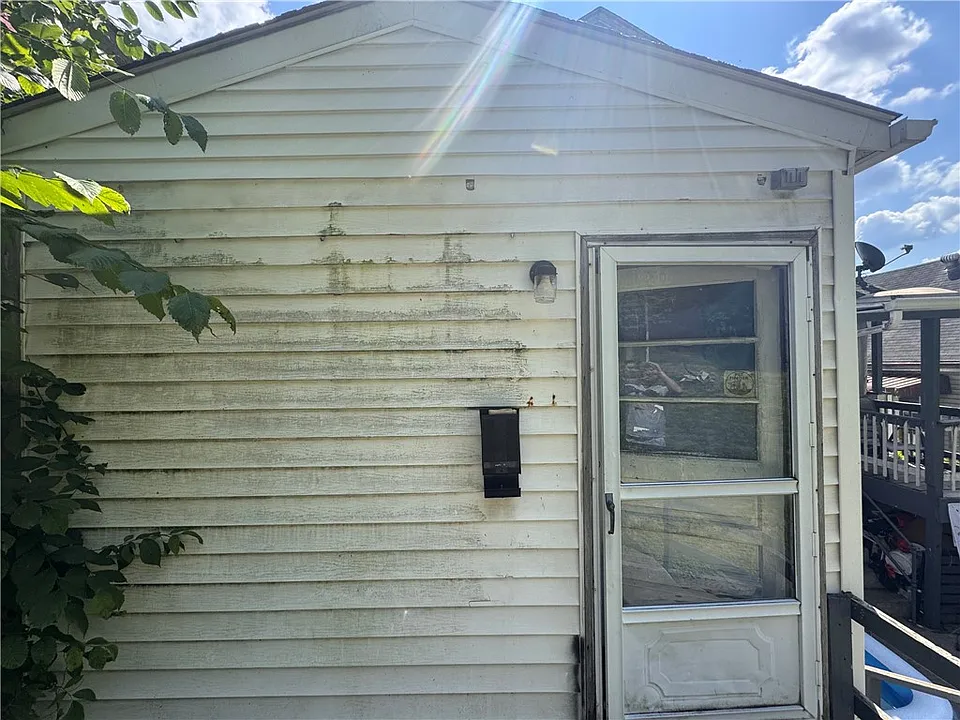 713 Freeport Rd #B