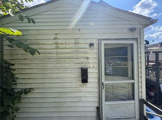 713 Freeport Rd APT B, Creighton, PA 15030