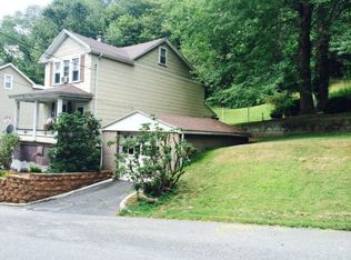 14 Mamies Ave, Pottsville, PA 17901