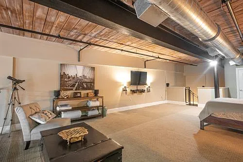 Harris Mill Lofts — Photo 11