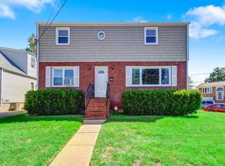 259 S Brookside Ave, Freeport, NY 11520
