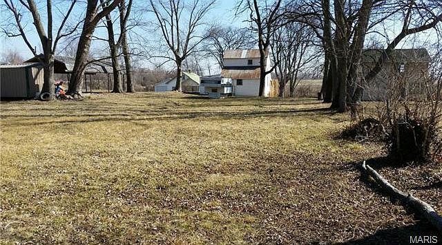 2nd image of 309 Saint Marys Rd