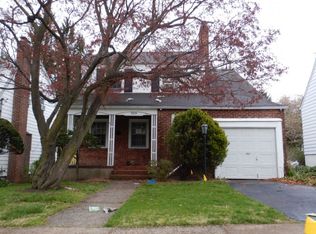 505 Tilden Ave, Teaneck, NJ 07666