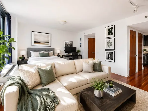 50 W 15th St APT 5A, New York, NY 10011