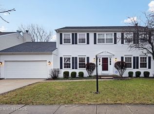 1614 Fender Rd, Naperville, IL 60565