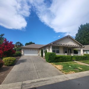 2186 Marie Dr, Grants Pass, OR, 97526