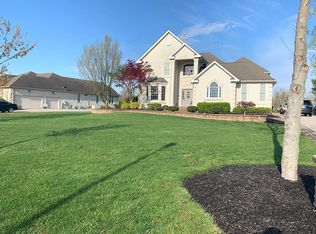 3 Lansbrook Ct, Sewell, NJ 08080