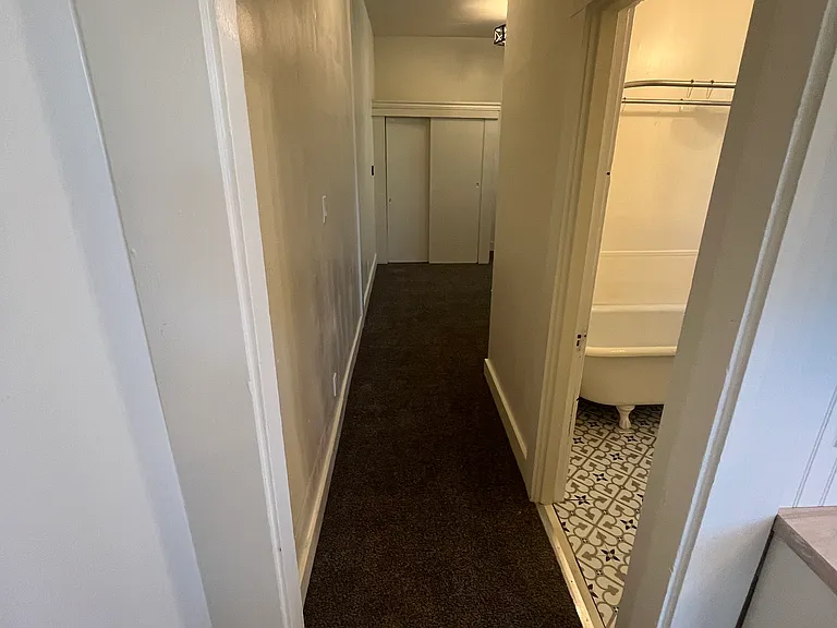 705 Winslow St #3 — Photo 10