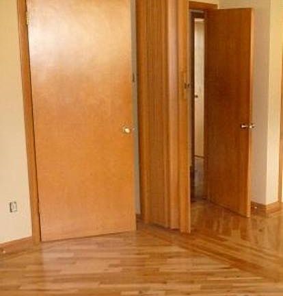 5th image of 2938 Walkup Dr